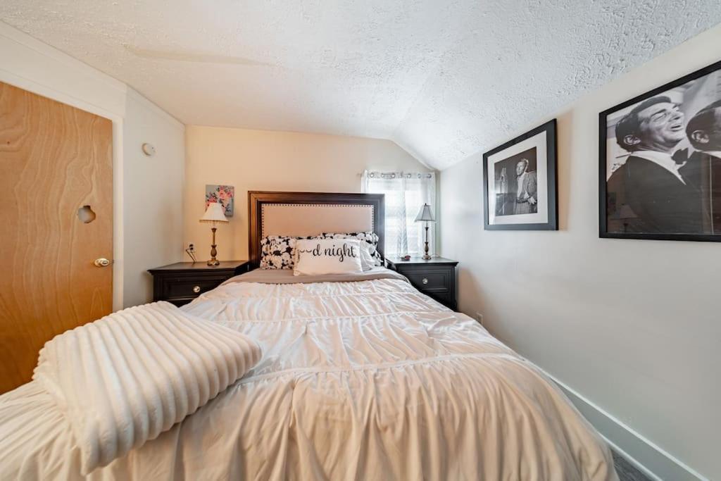 Cottage In The Falls, 2 B, 2 Bath, Fireplace 쿠야호가폴스 외부 사진